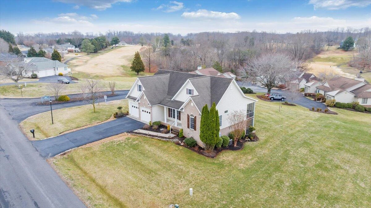 275 Chestnut Creek DR - Photo 95