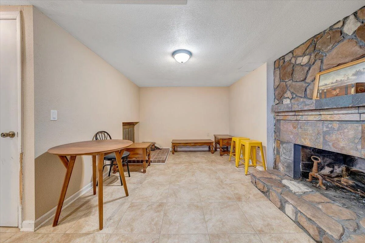 6847 Crowell Gap RD - Photo 26