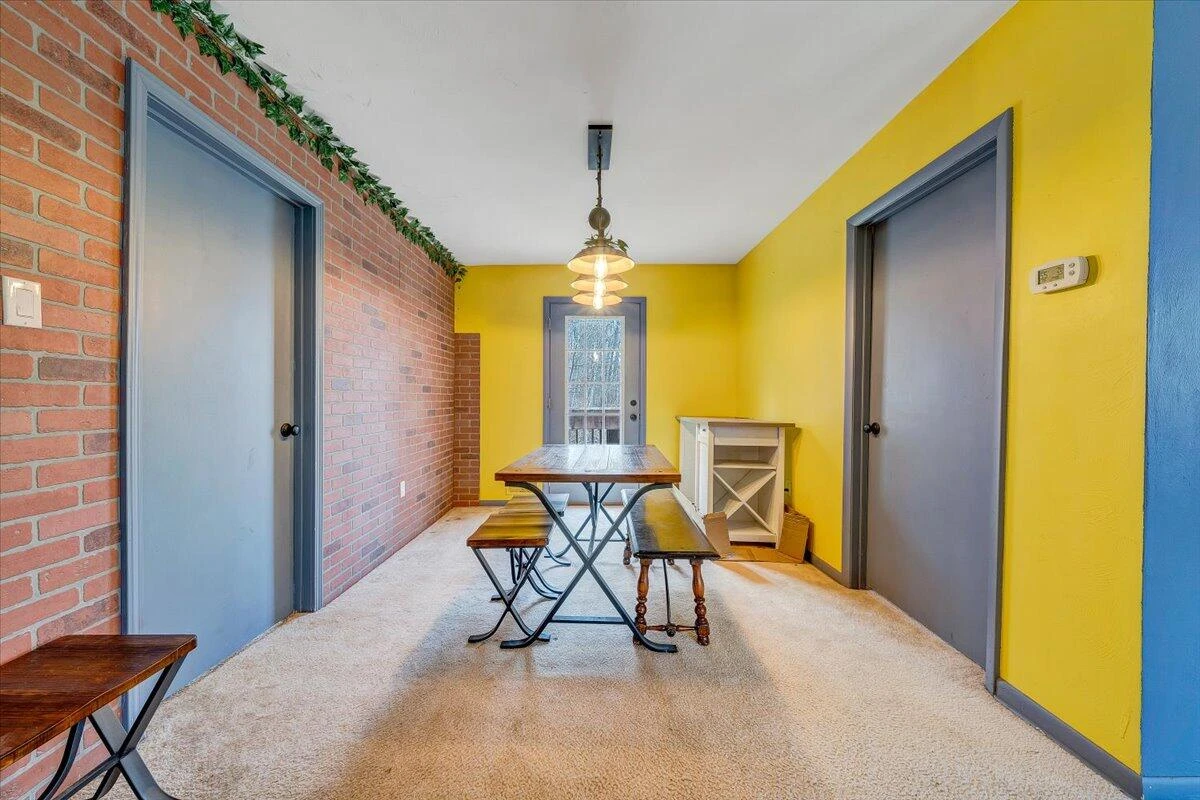 6847 Crowell Gap RD - Photo 9
