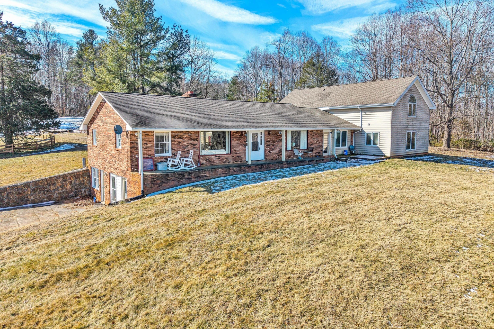 226 Magnolia LN - Photo 2