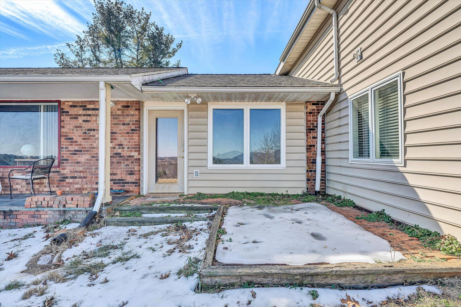 226 Magnolia LN - Photo 3