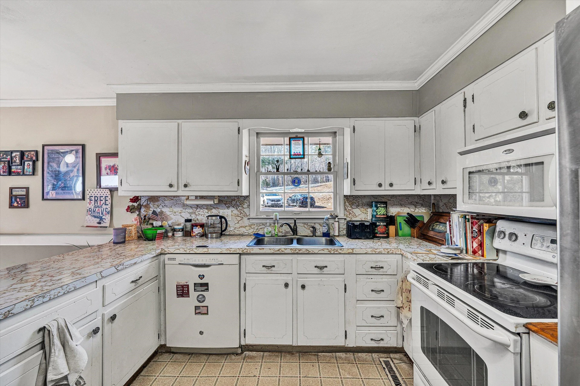 226 Magnolia LN - Photo 6