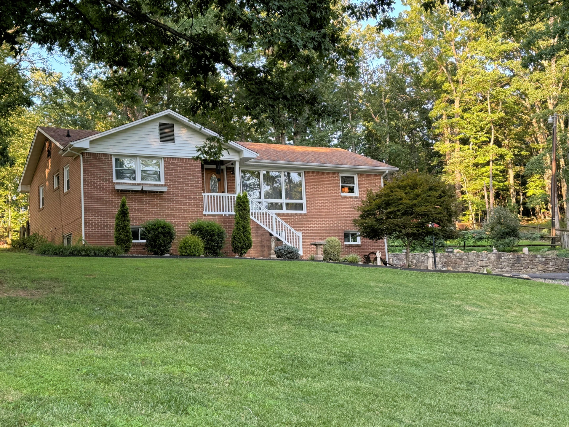136 Sherwood DR - Photo 19