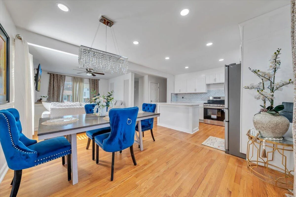 5572 Ambassador DR - Photo 10