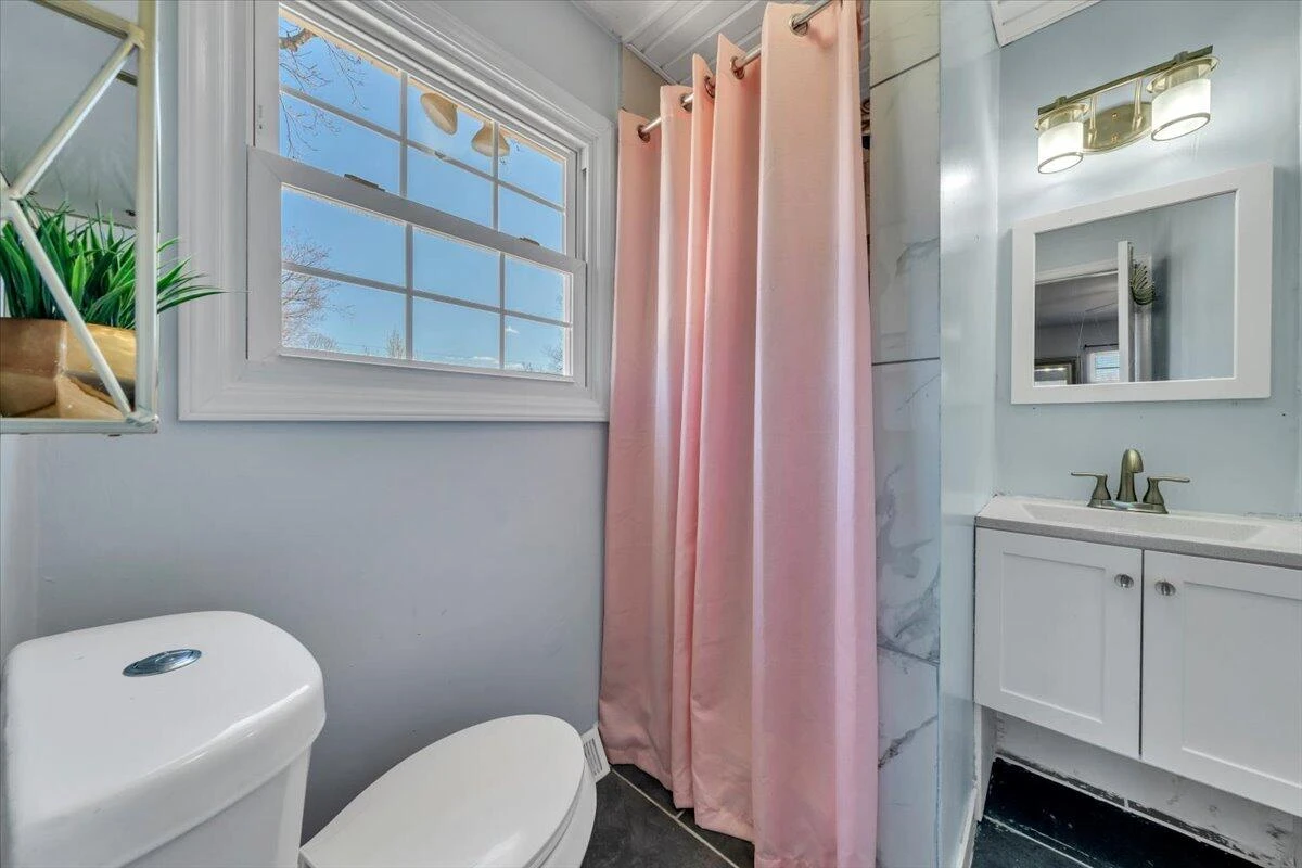 5572 Ambassador DR - Photo 18