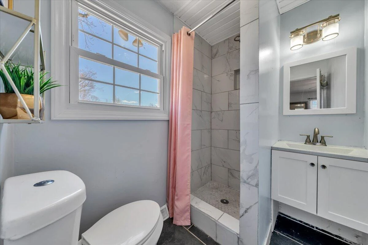 5572 Ambassador DR - Photo 19