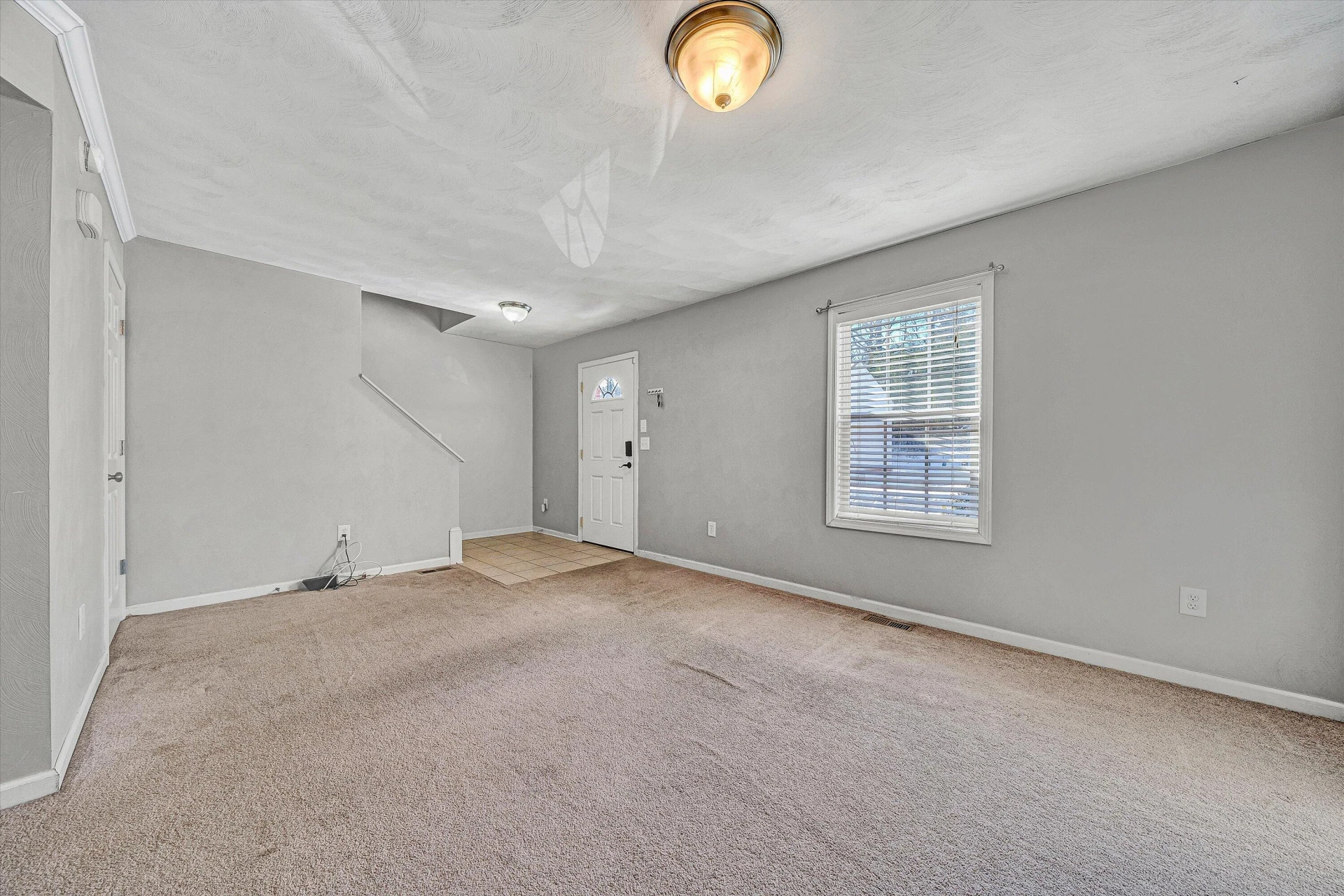 6849 Woodcreeper DR - Photo 4