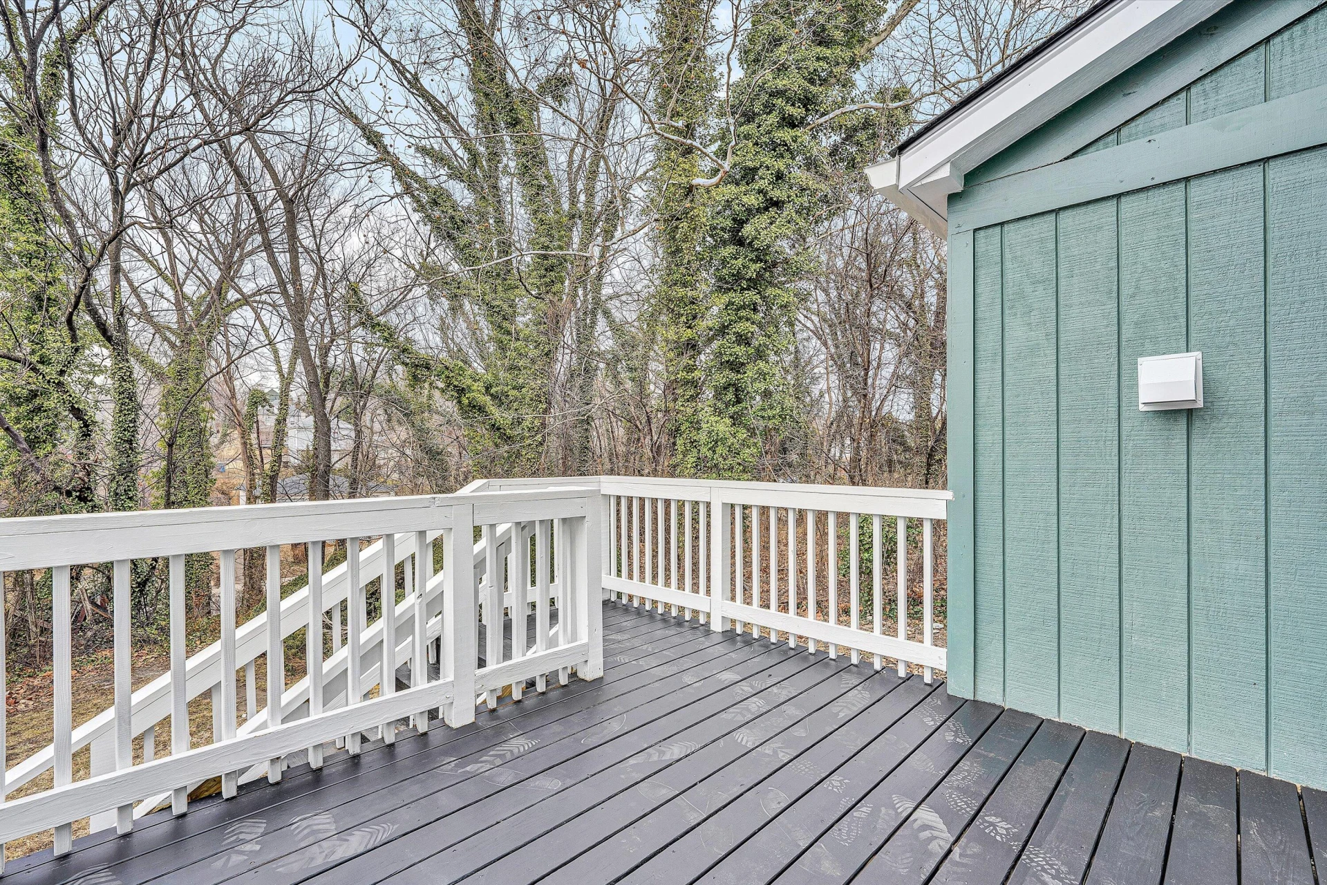 917 McDowell AVE NW - Photo 18