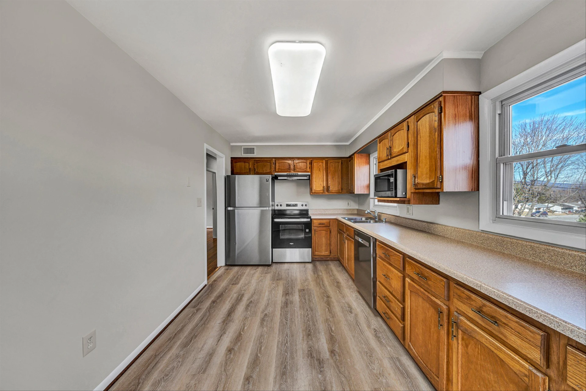 963 Page ST - Photo 7
