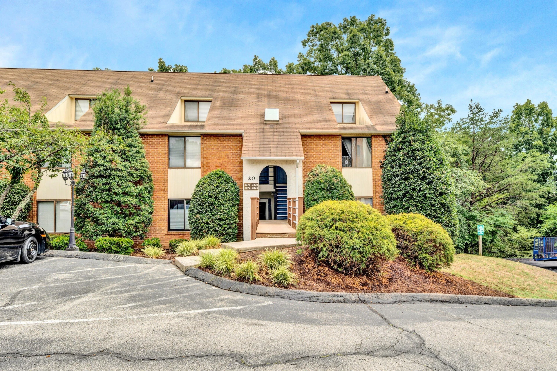 3378 Forest CT