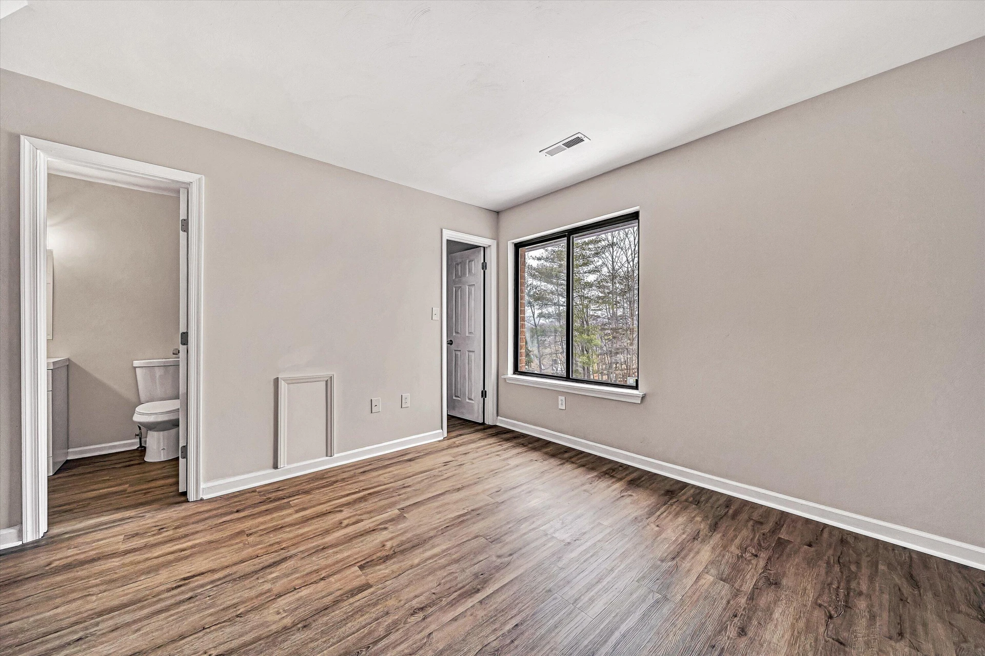 3378 Forest CT - Photo 18