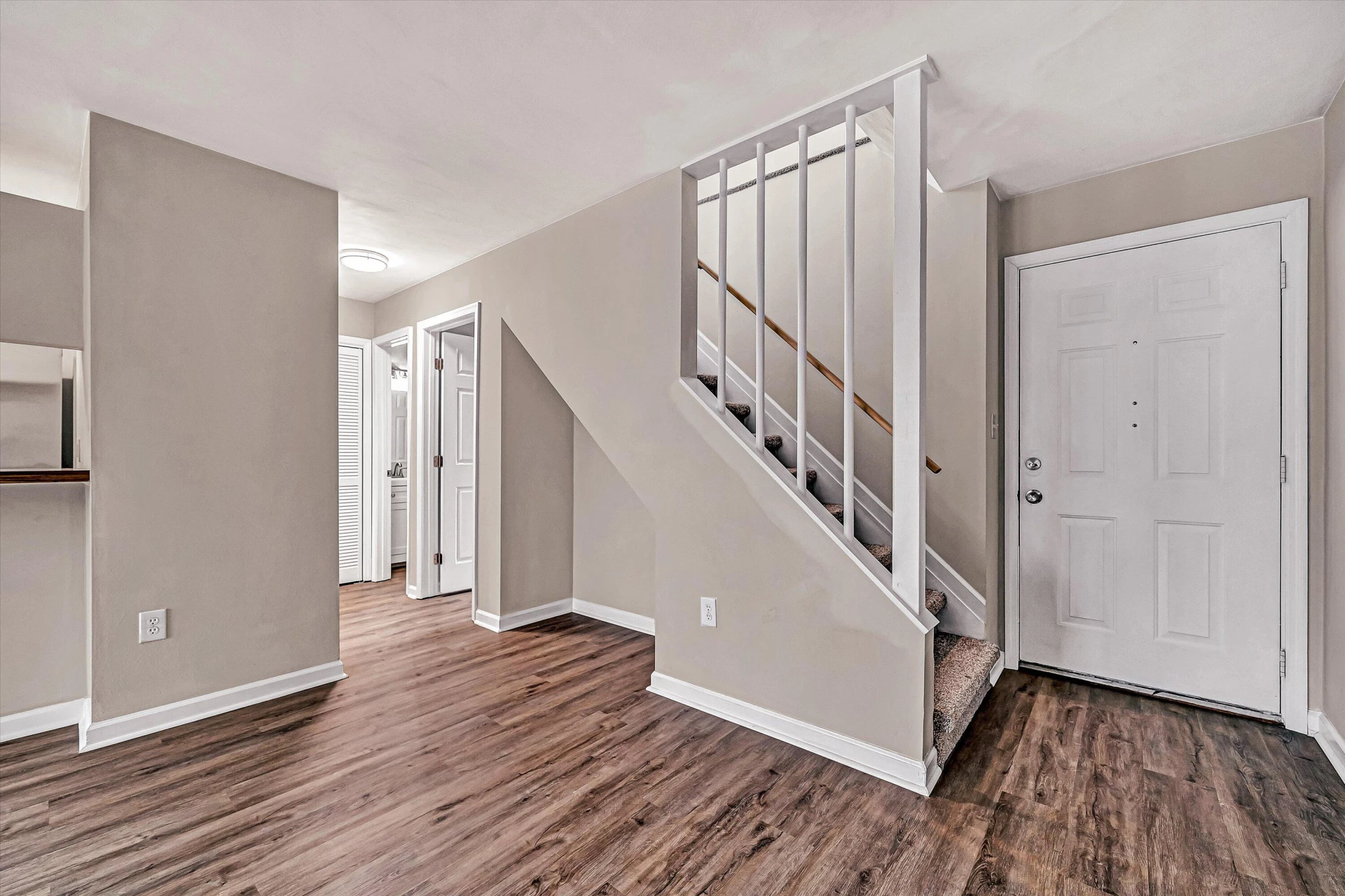 3378 Forest CT - Photo 4