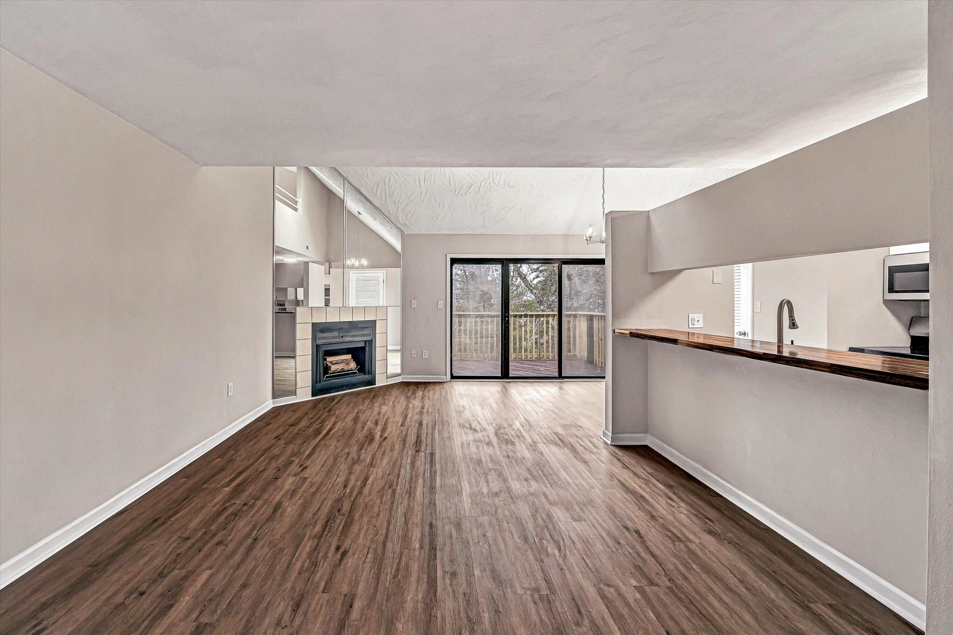 3378 Forest CT - Photo 6