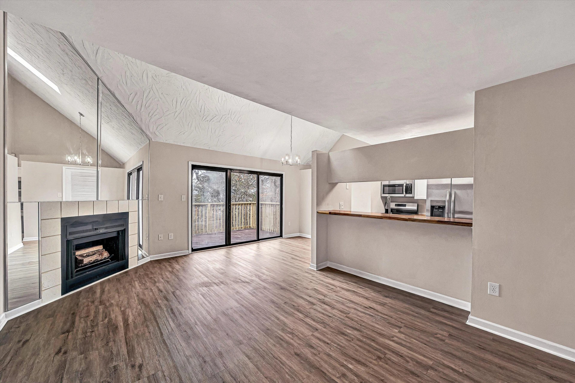 3378 Forest CT - Photo 7