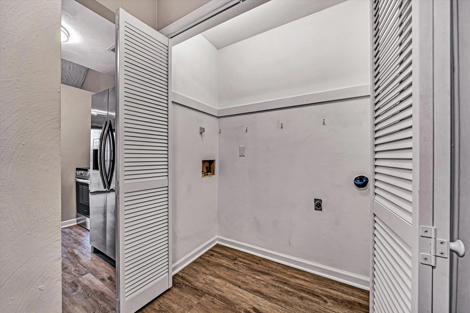 3378 Forest CT - Photo 9