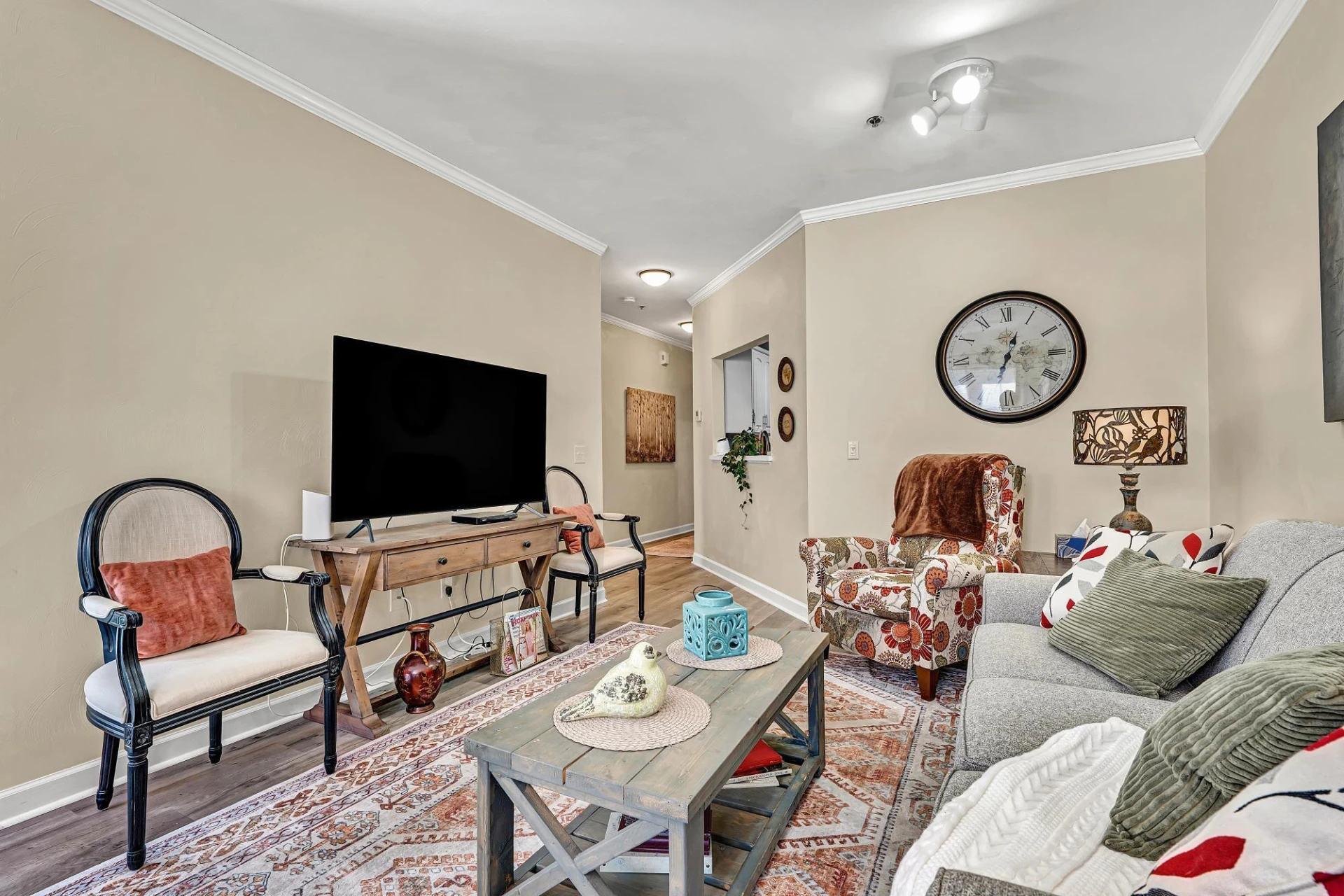 3045 McVitty RD #105 - Photo 10