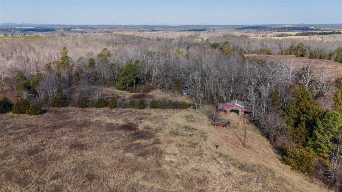 627 Hat Creek RD - Photo 13