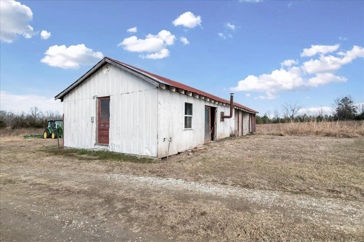627 Hat Creek RD - Photo 25