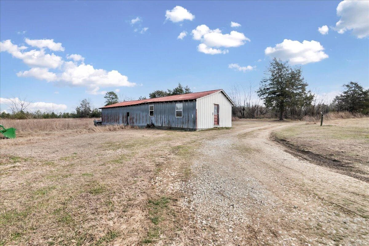 627 Hat Creek RD - Photo 26