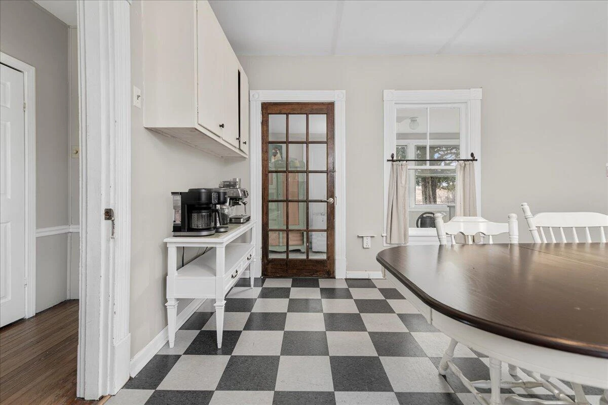 627 Hat Creek RD - Photo 46