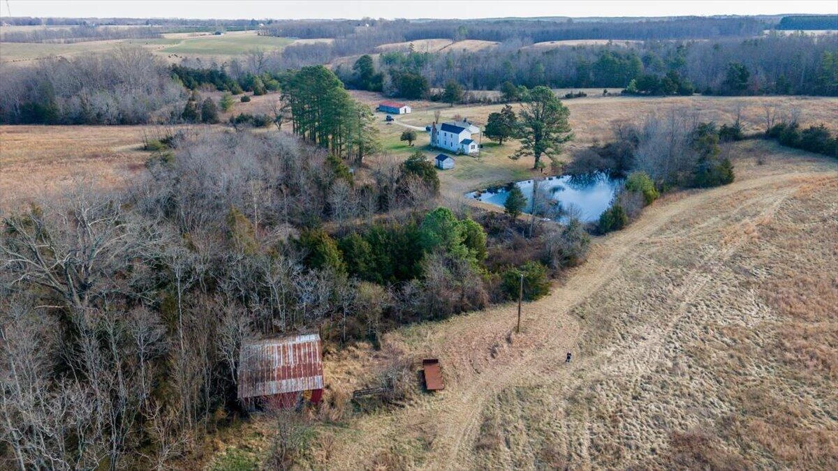 627 Hat Creek RD - Photo 8