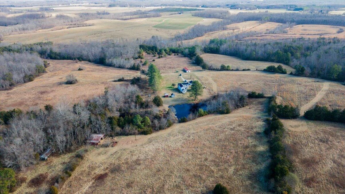627 Hat Creek RD - Photo 10