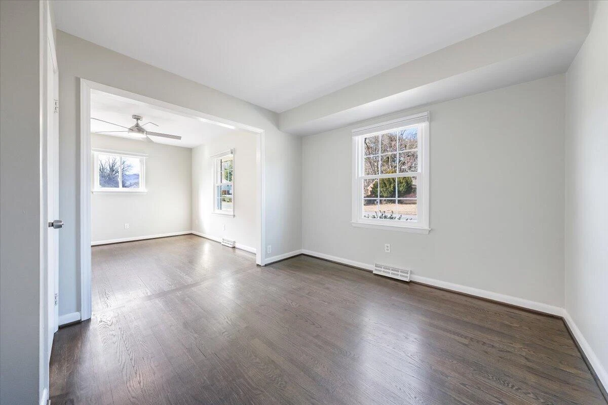 3804 Meadowlark RD - Photo 15