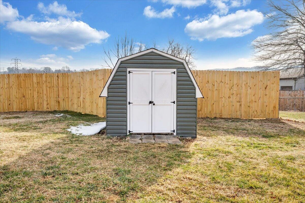 3804 Meadowlark RD - Photo 40