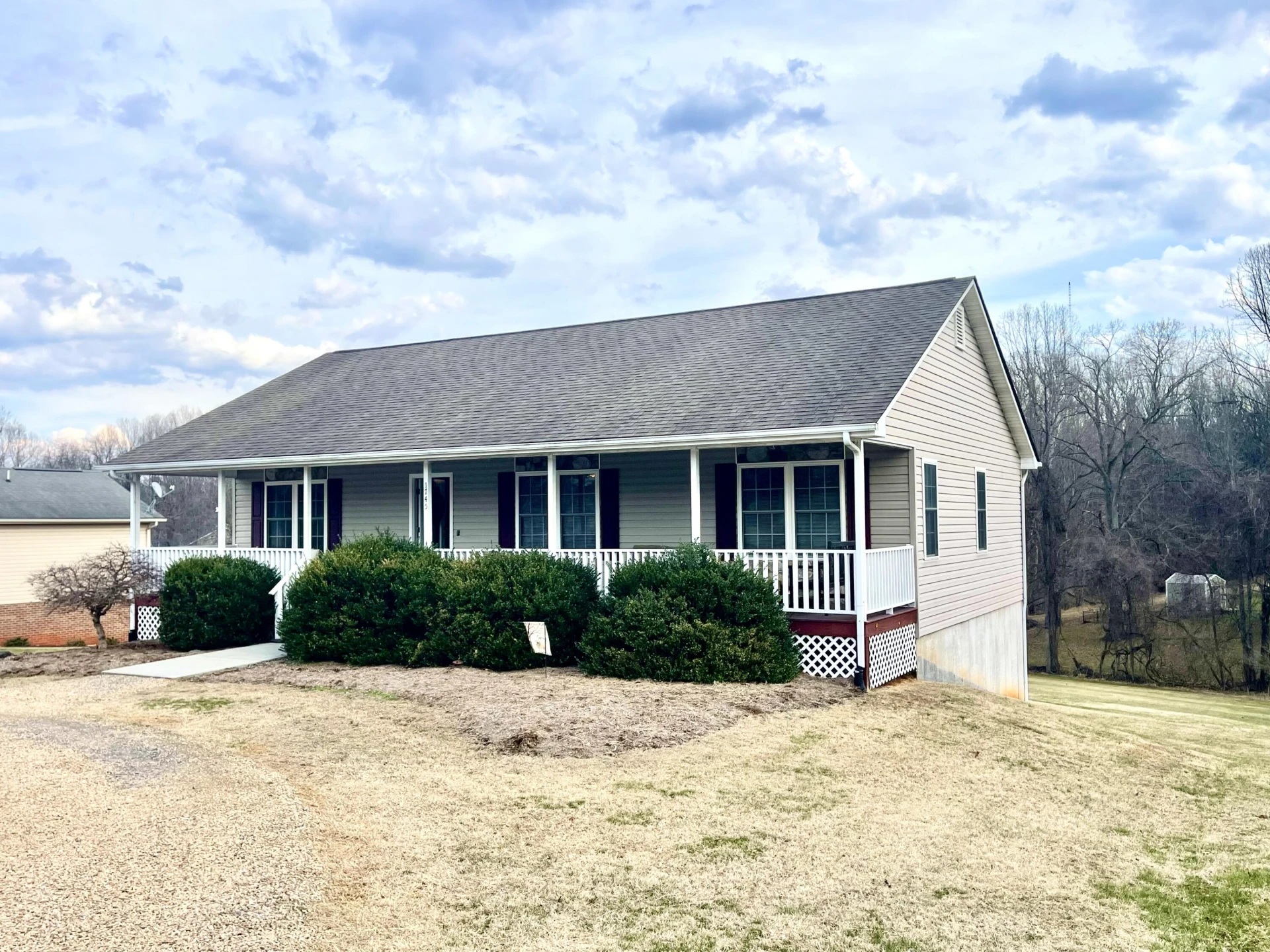 1745 Whitfield DR