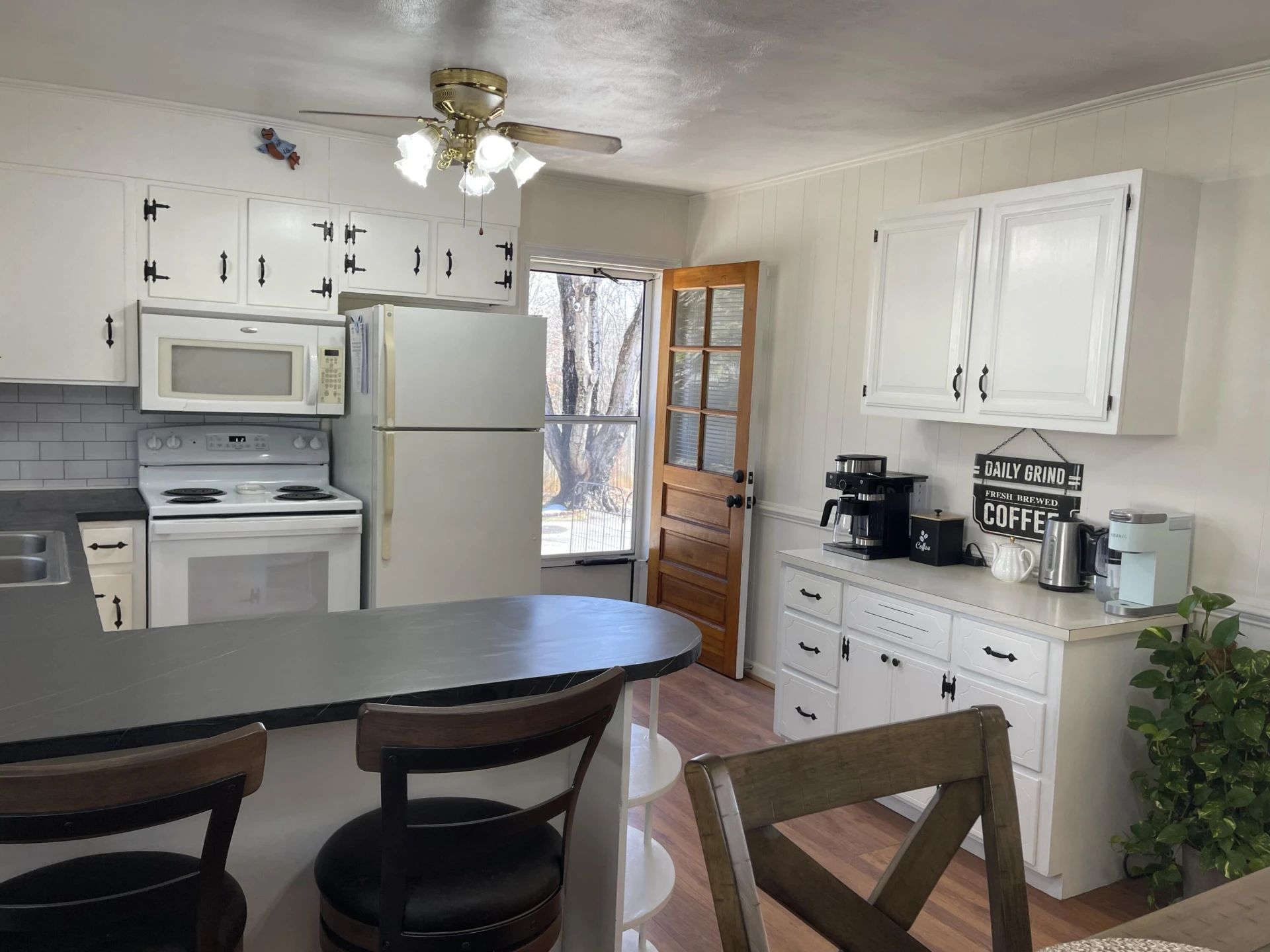 1358 Homeplace RD - Photo 32