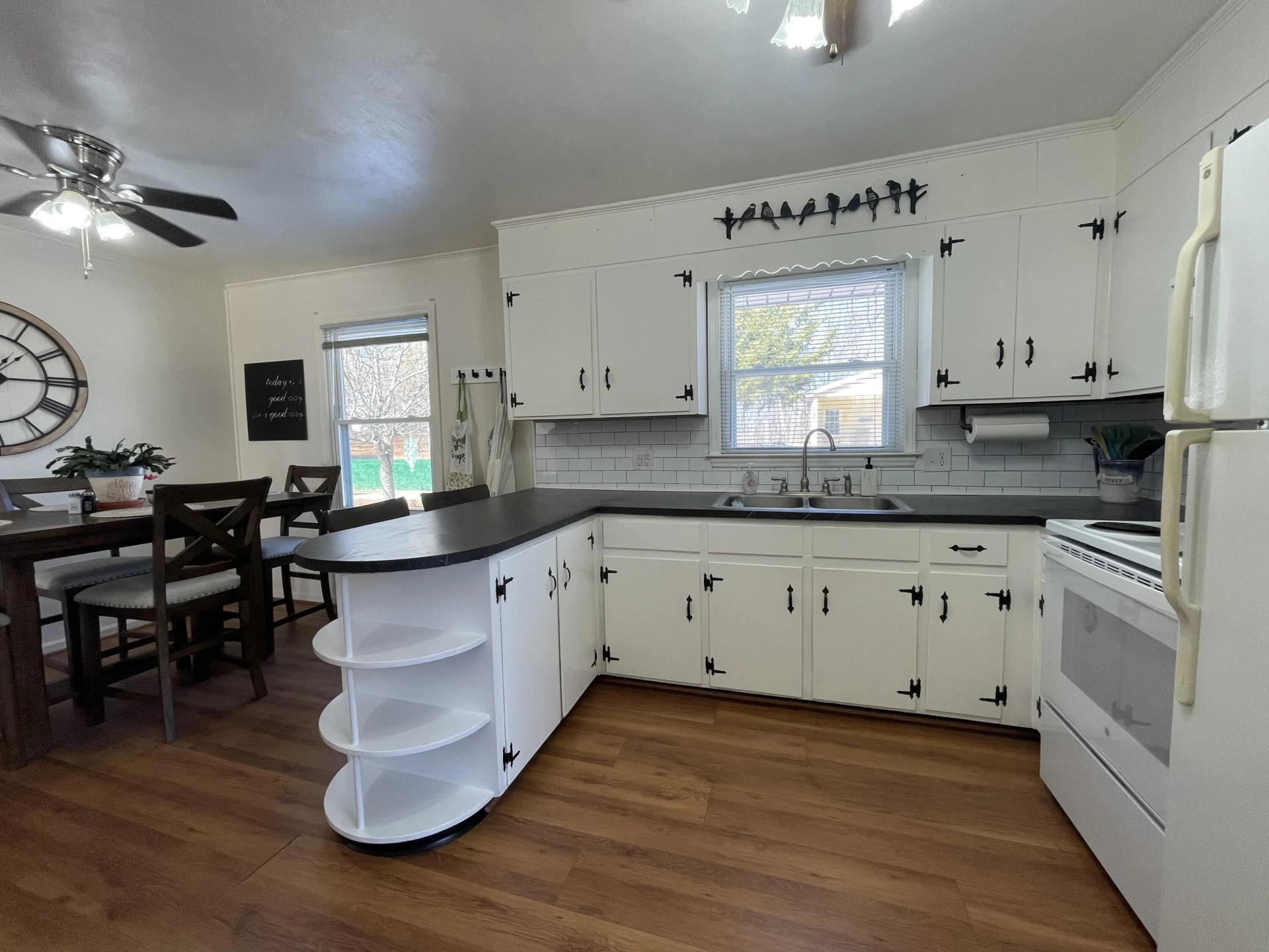 1358 Homeplace RD - Photo 8