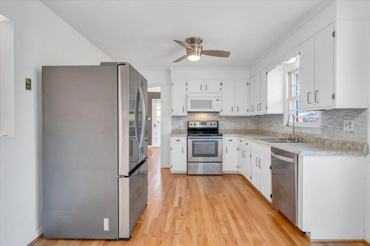 5813 Wayburn DR - Photo 21