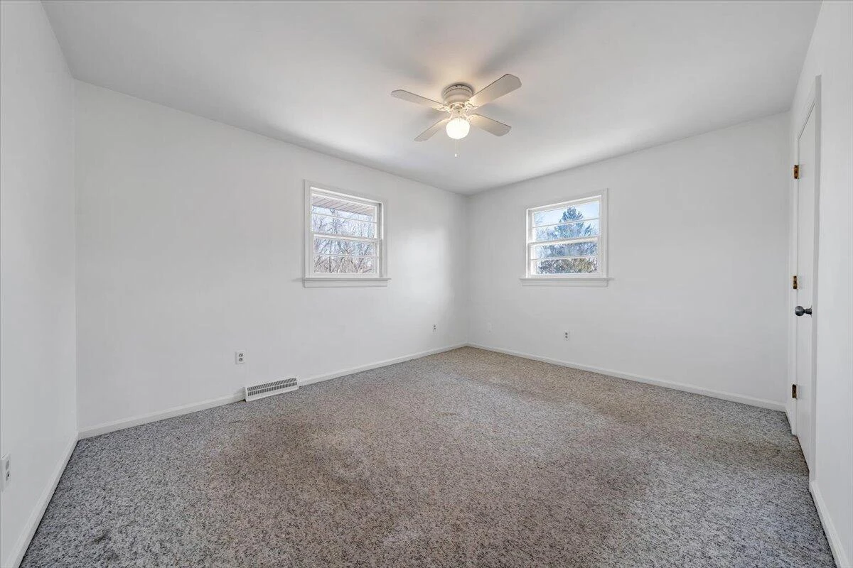 5813 Wayburn DR - Photo 28