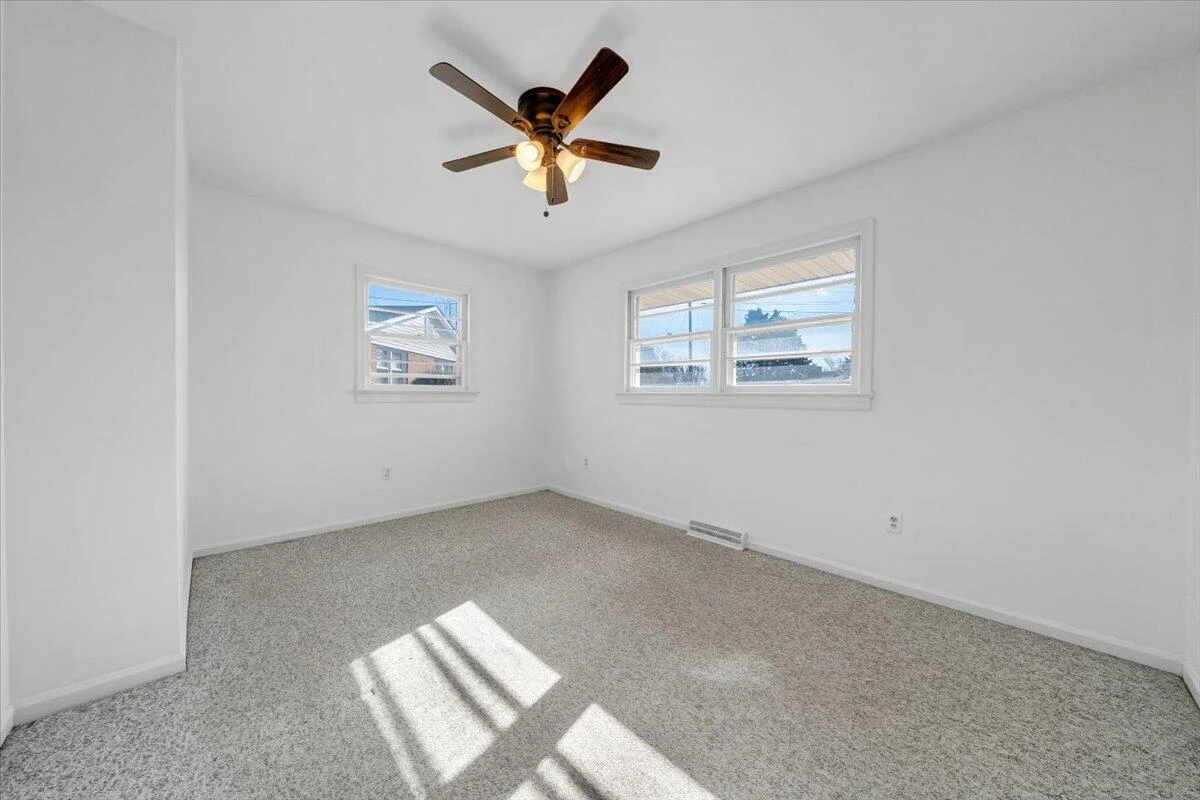 5813 Wayburn DR - Photo 35
