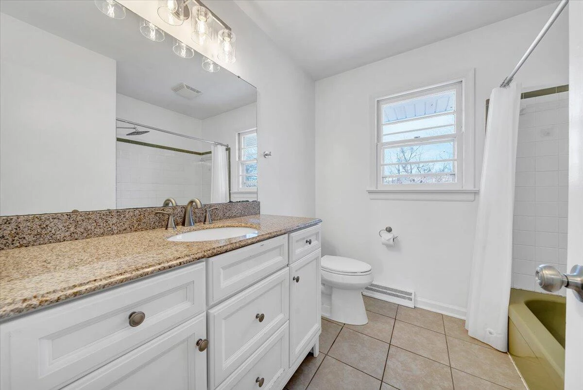 5813 Wayburn DR - Photo 40