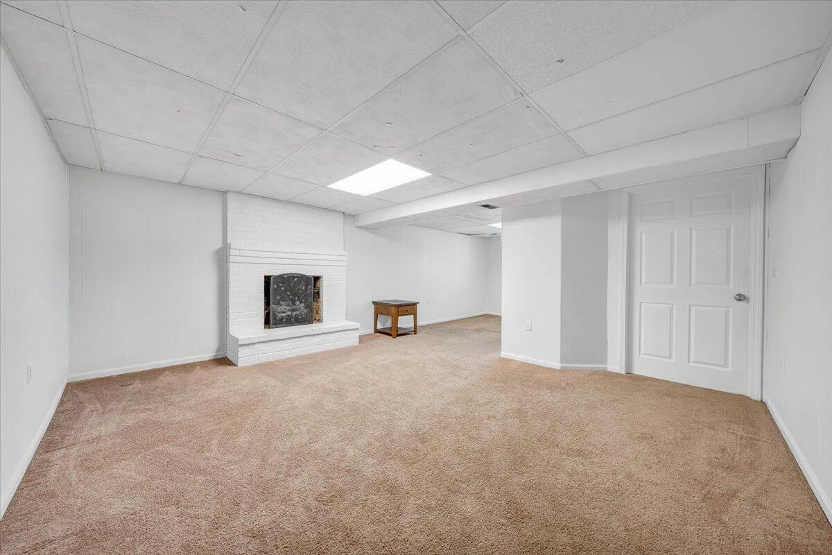 5813 Wayburn DR - Photo 47