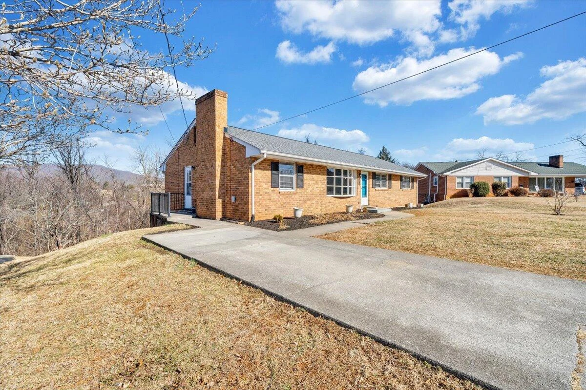 5813 Wayburn DR - Photo 64