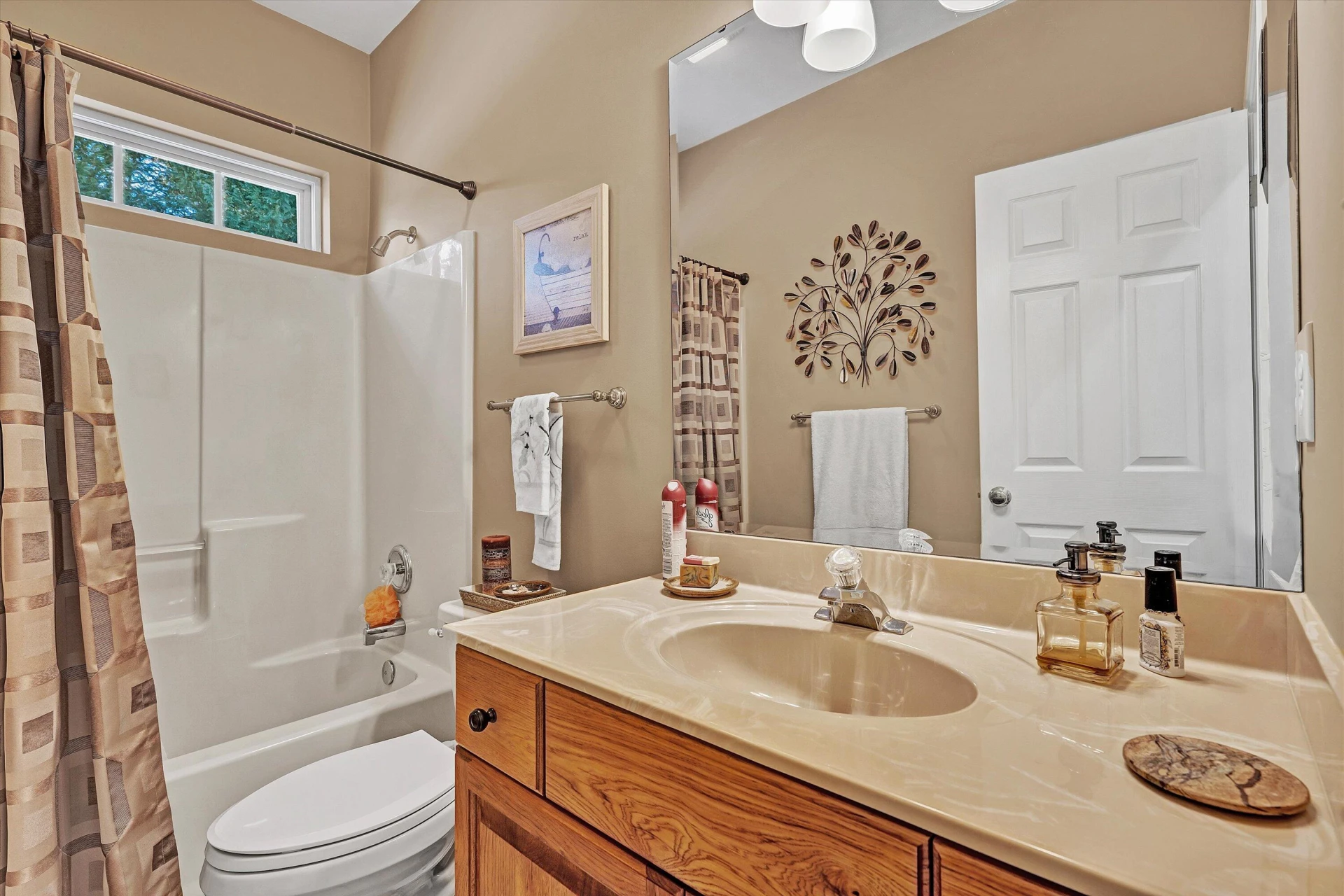 1576 ROSEWALK LN SE - Photo 30