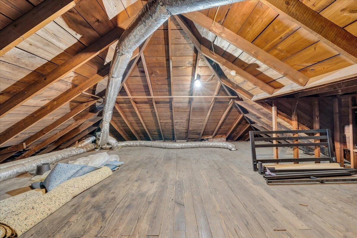 539 Rutherford AVE NW - Photo 13