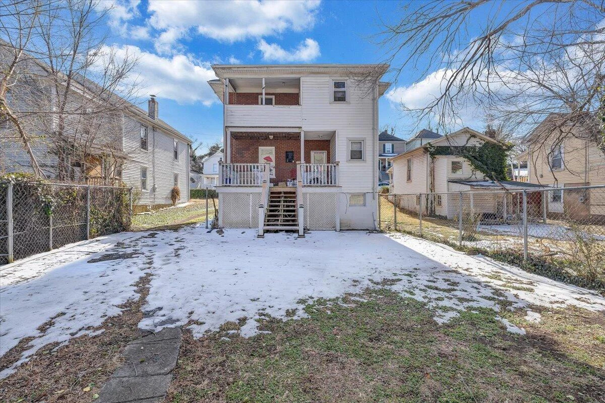 539 Rutherford AVE NW - Photo 15
