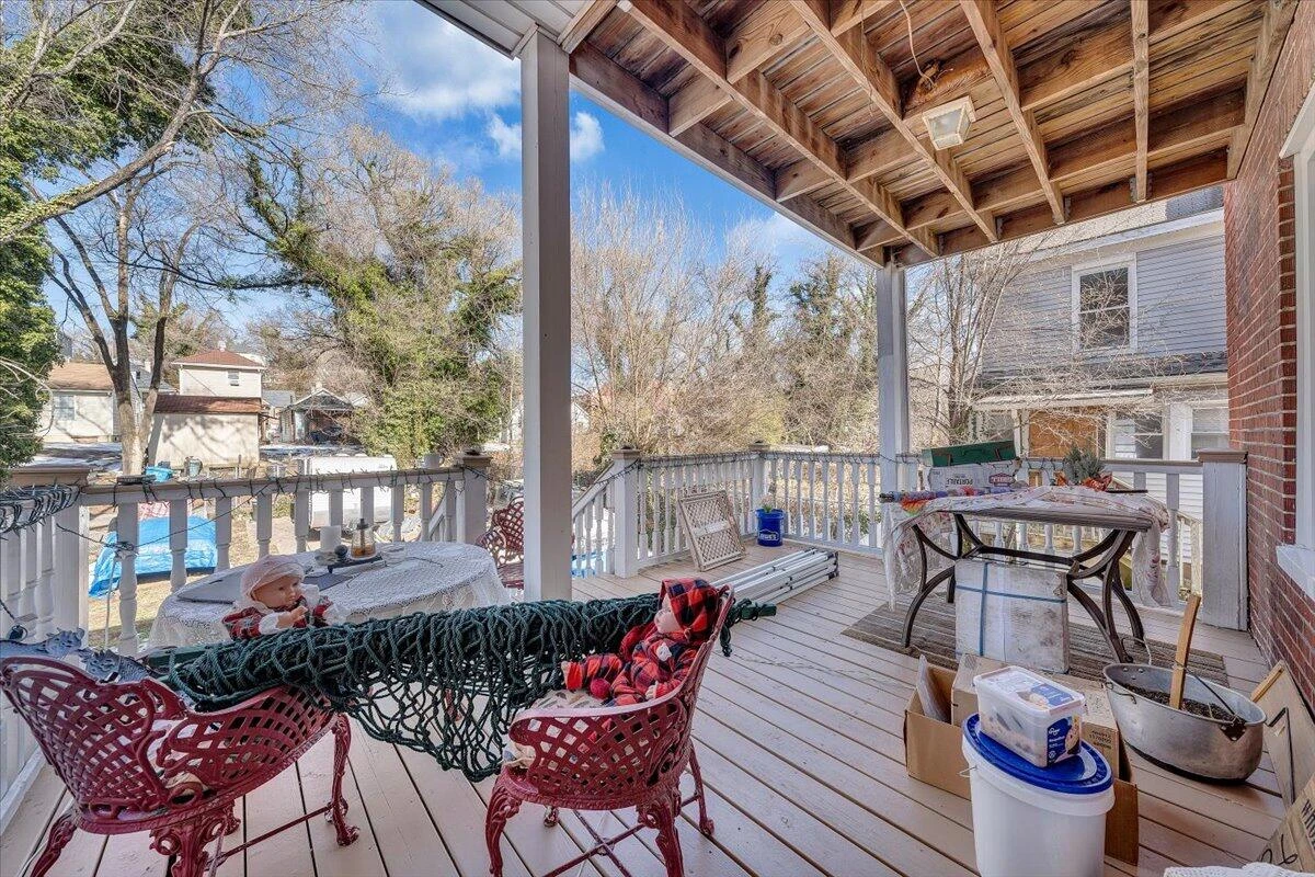 539 Rutherford AVE NW - Photo 6