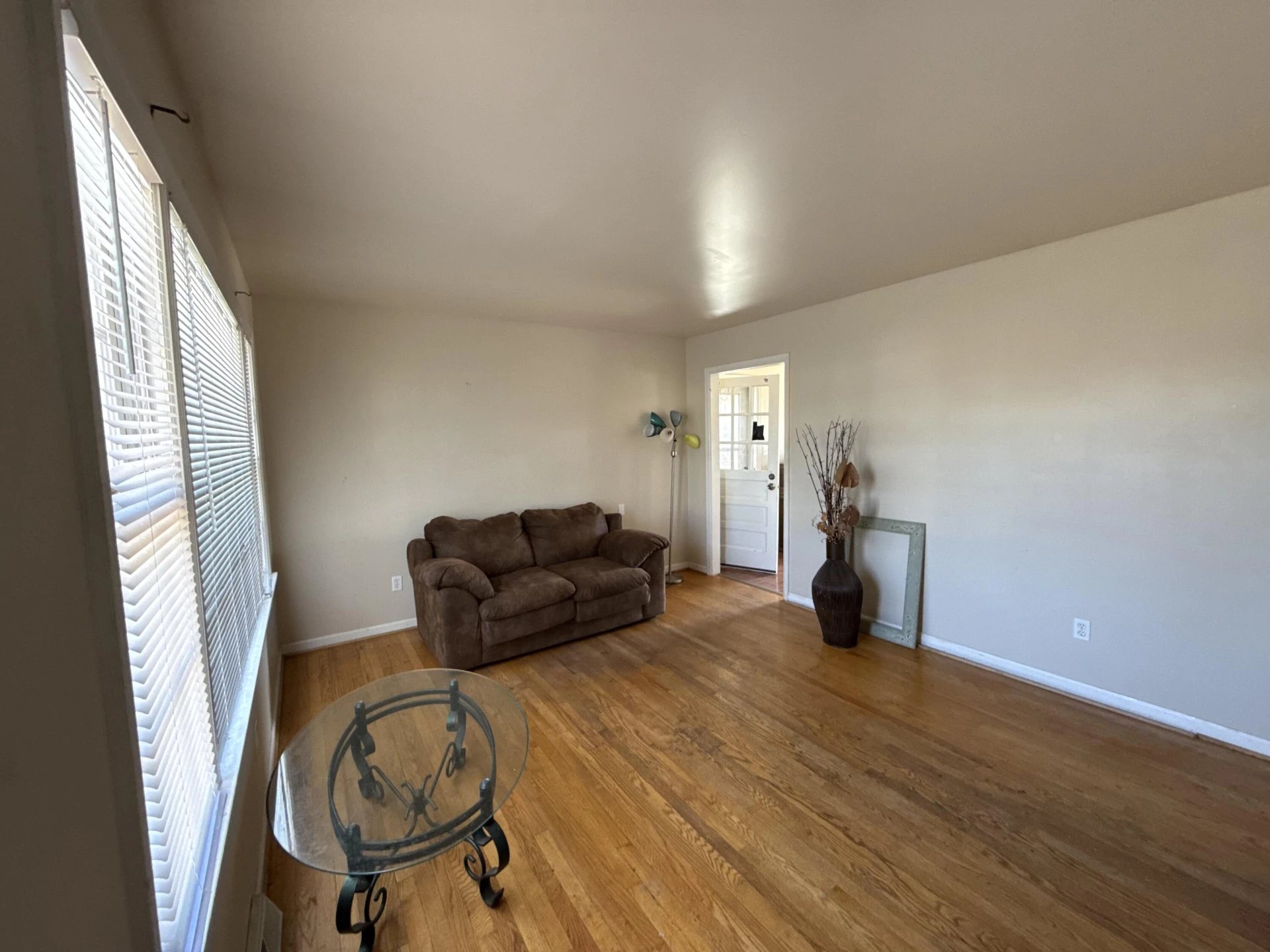 656 PYRTLE DR - Photo 2
