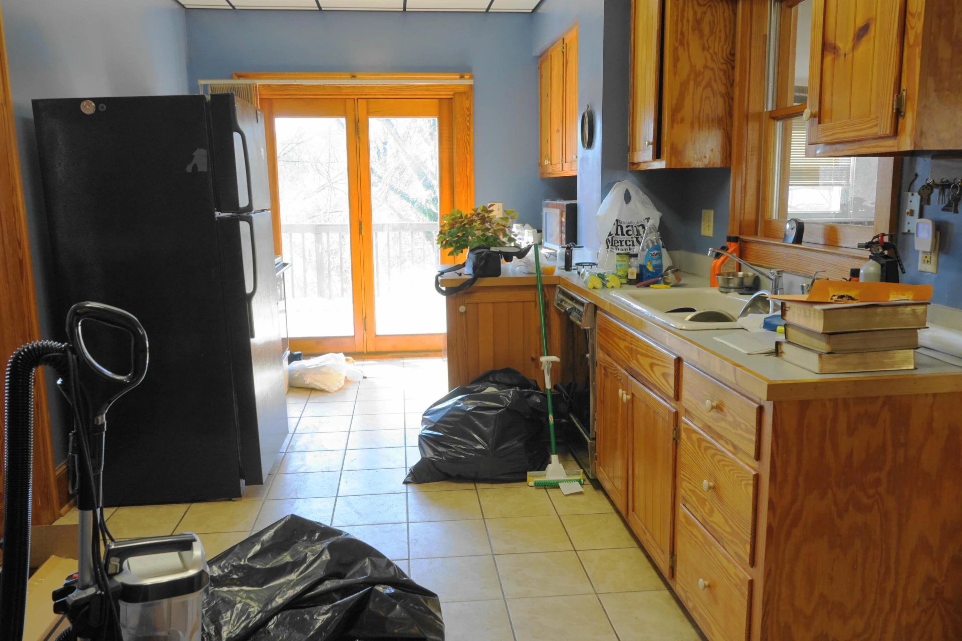 2230 Overlook RD NE - Photo 21