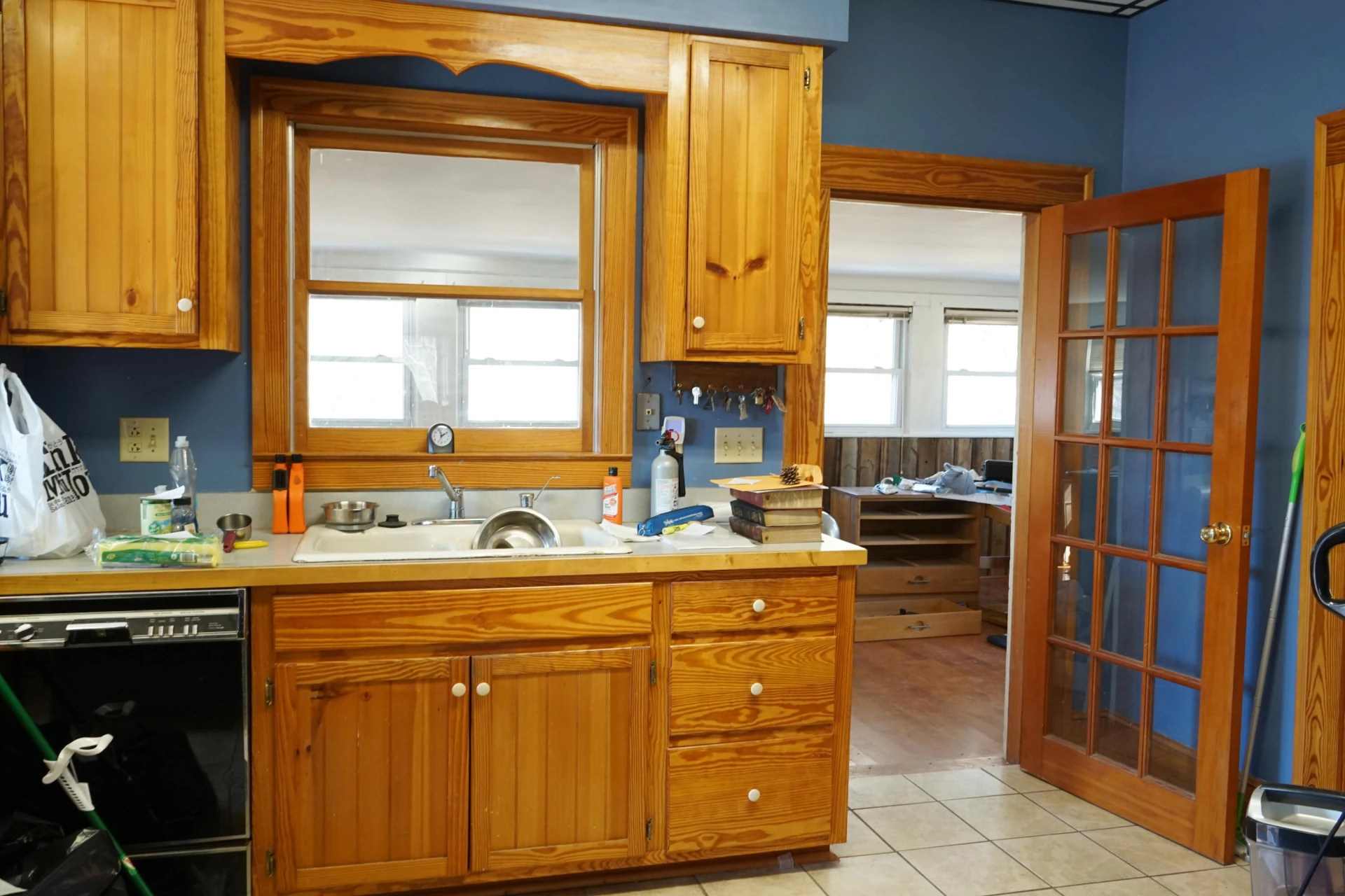2230 Overlook RD NE - Photo 22