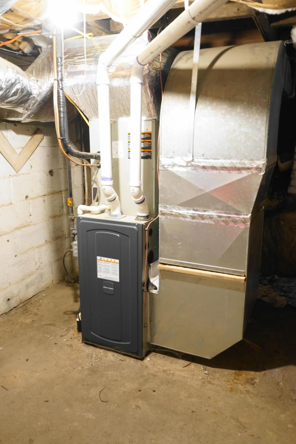 2230 Overlook RD NE - Photo 36
