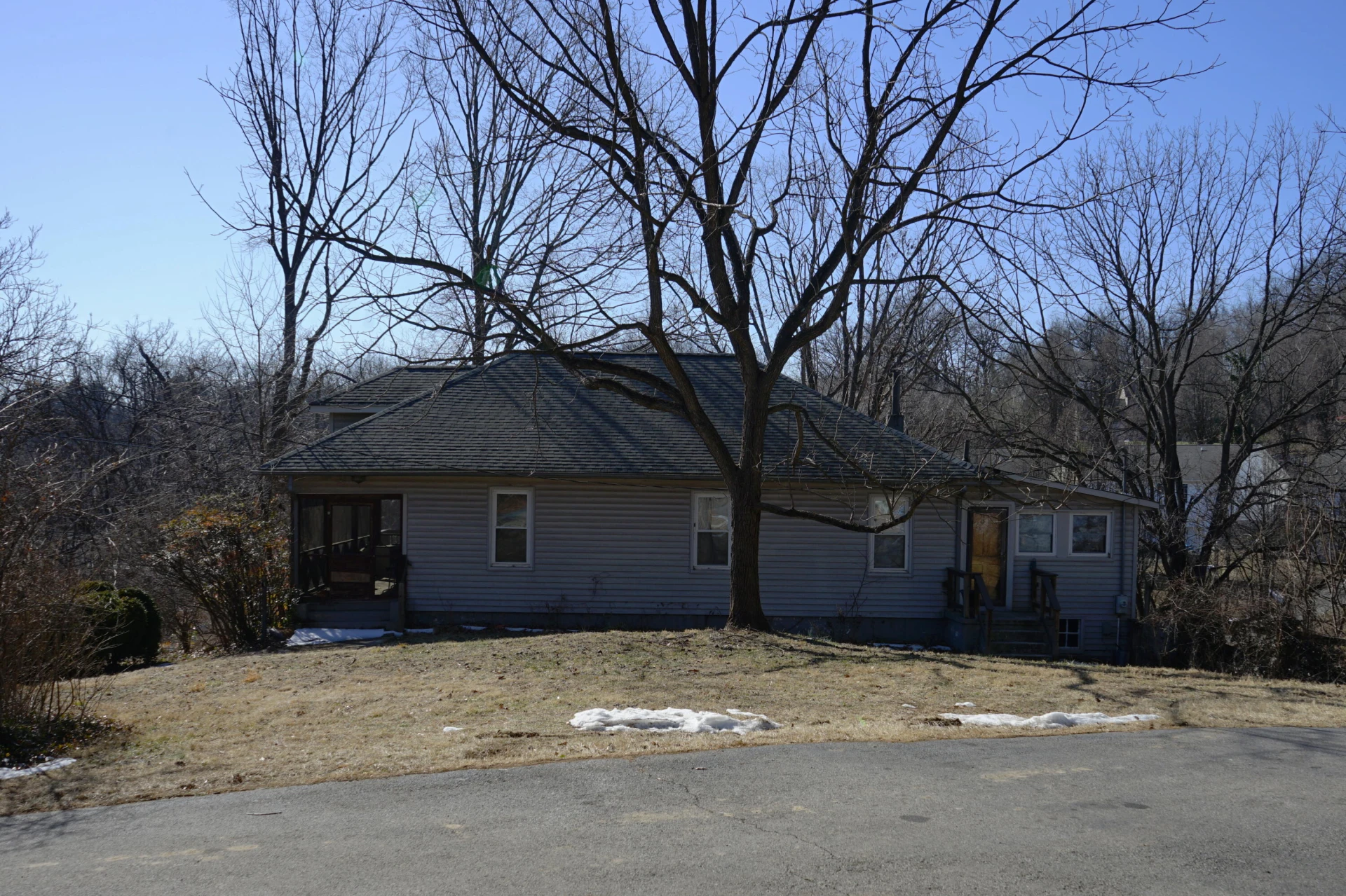 2230 Overlook RD NE - Photo 4