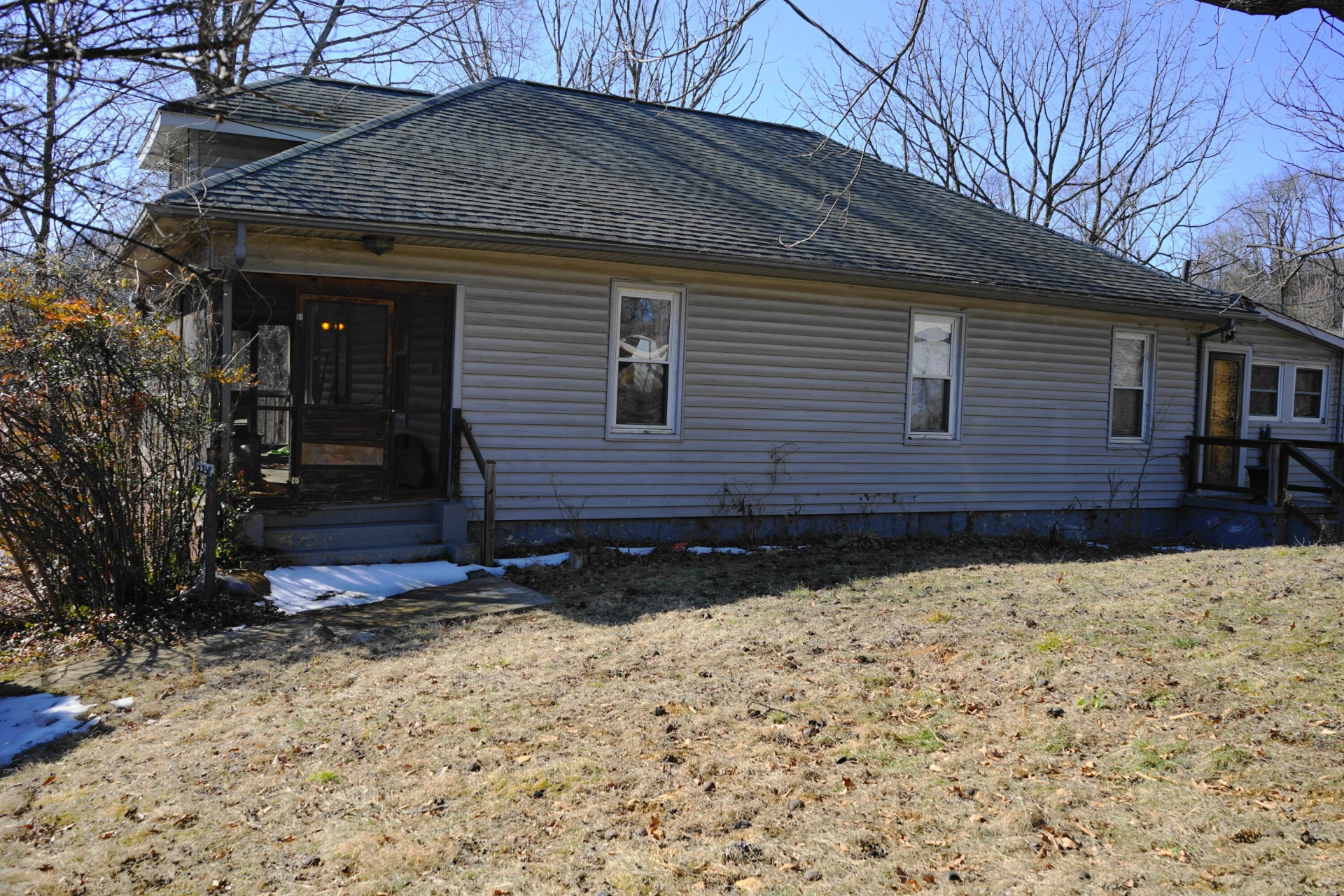 2230 Overlook RD NE - Photo 6