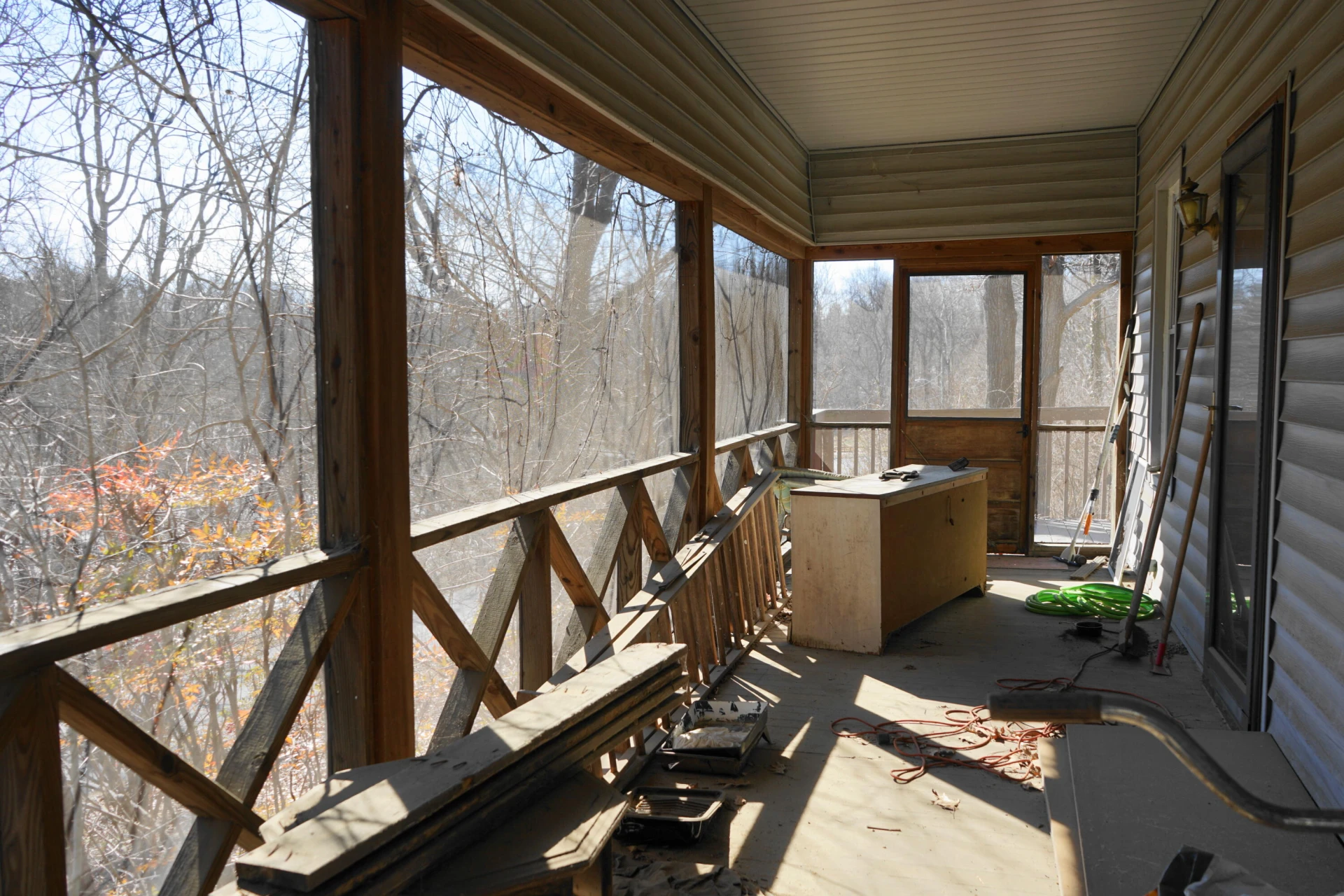 2230 Overlook RD NE - Photo 7