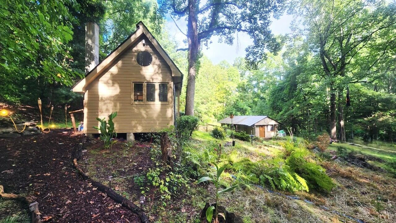 9737 Pine Forest RD NE