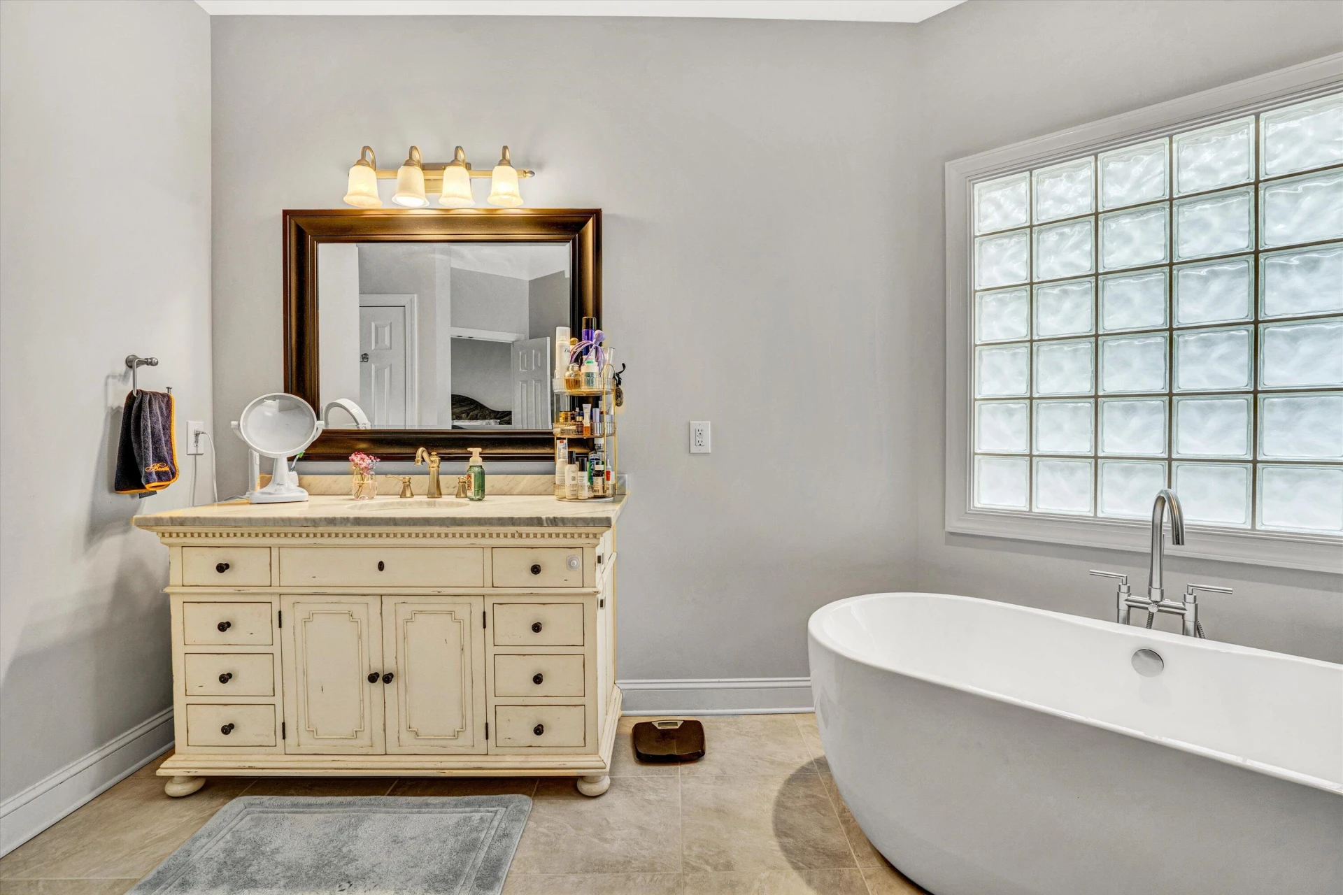 3707 Wellington DR SE - Photo 38